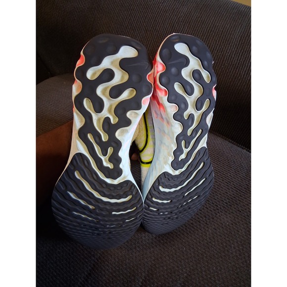 Nike Womens React Infinity Run FK 3 DX3351-100 White Running Shoes Sneakers 9 - Picture 7 of 8